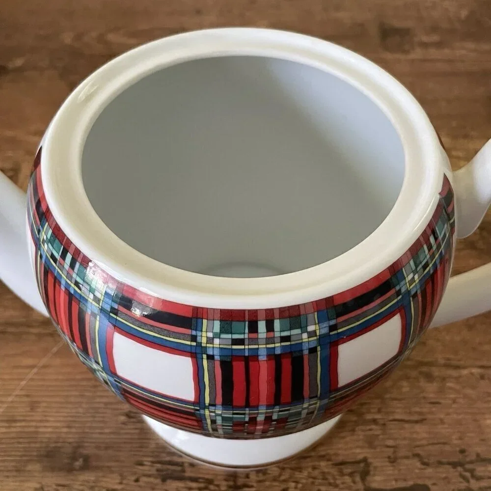 Williams Sonoma Stuart Dress Tartan Teapot White Red Gold Holiday 4 Cup Japan